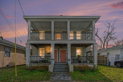 81 Simons St, Charleston, SC, 29403-3715 | Card Image