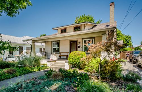 229 Cross Street, Woodland, CA, 95695 | Card Image