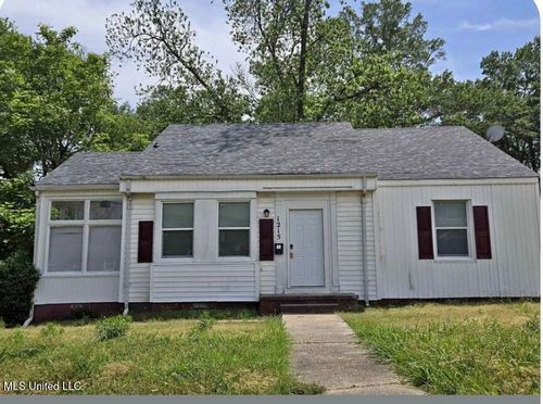 1215 Lawnview Pl, Jackson, MS, 39203-2026 | Card Image