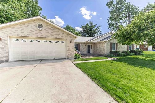 3123 Felton Dr, Beavercreek, OH, 45431-3334 | Card Image