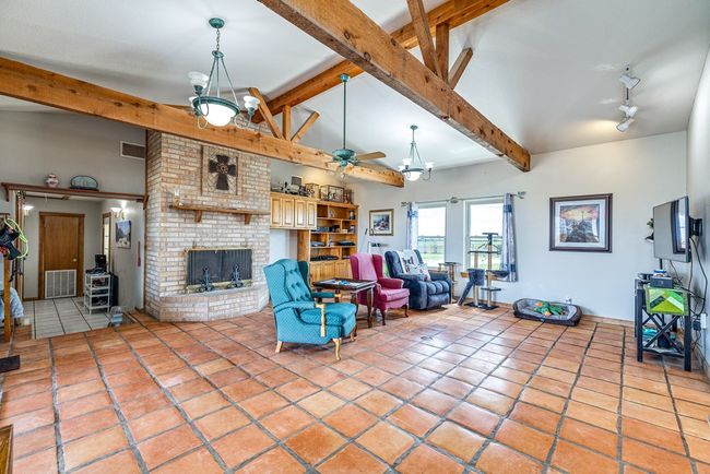 12326 E Veribest Rd, House other with 4 bedrooms, 4 bathrooms and 2 parking in Miles TX | Image 9
