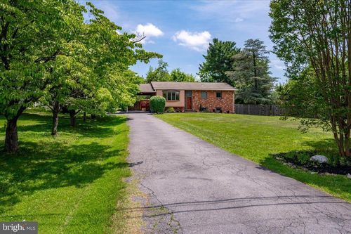 15617 Allnutt Ln, BURTONSVILLE, MD, 20866-1401 | Card Image