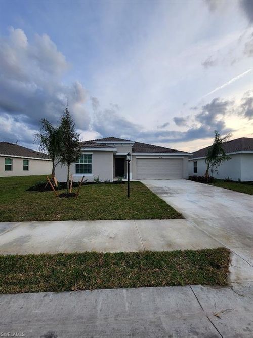 13944 Buckingham Oak Dr, FORT MYERS, FL, 33905-7227 | Card Image