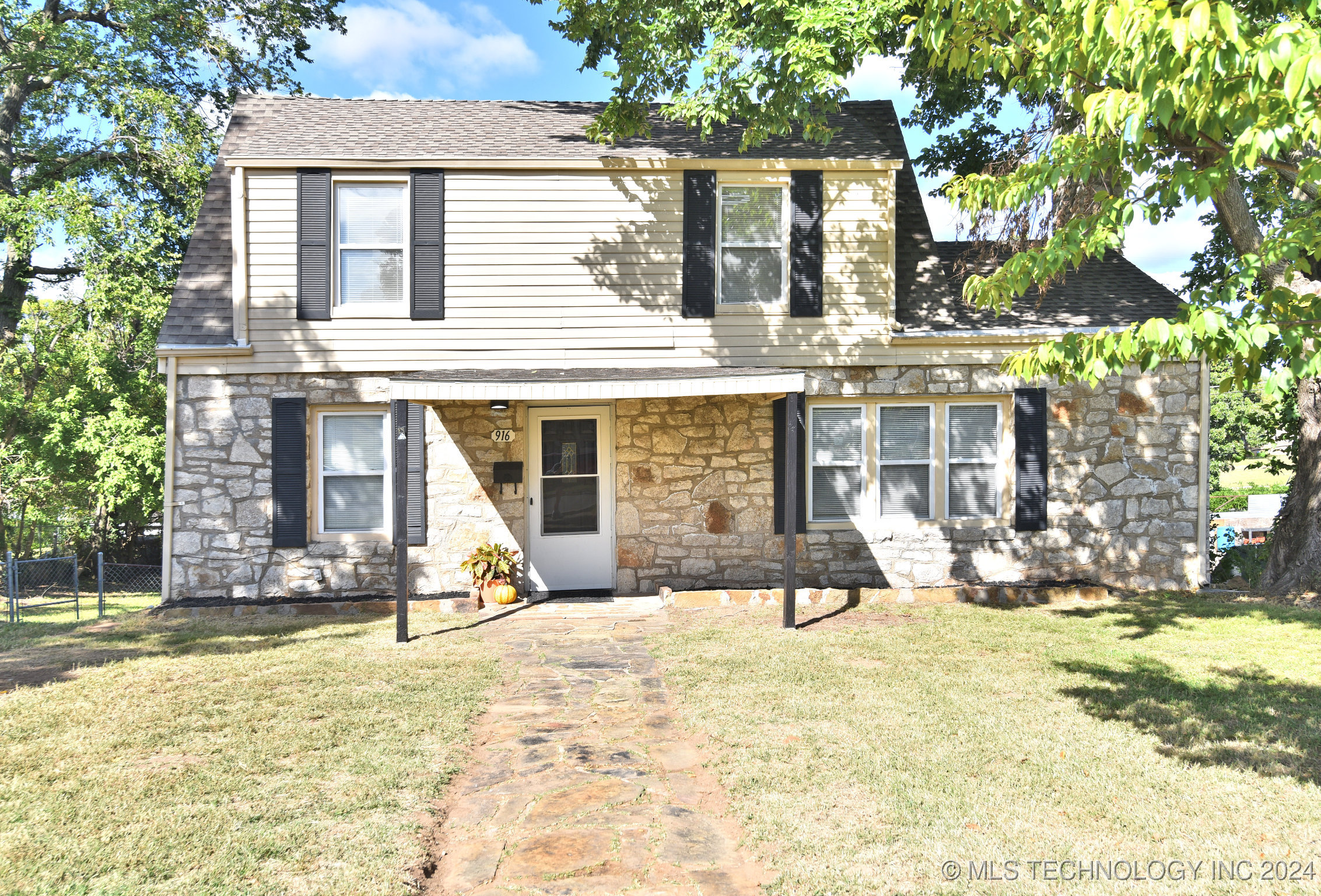 Grant Ave, Sand Springs, OK 74063
