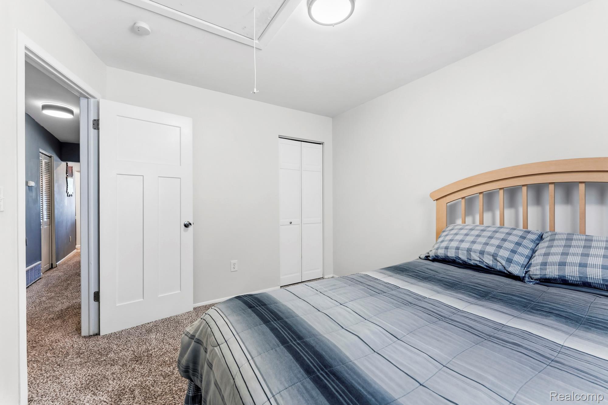 Residential in Dearborn Heights 3