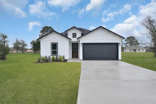 626 Ezekiel Smith St, Prairie View, TX, 77484-4617 | Card Image