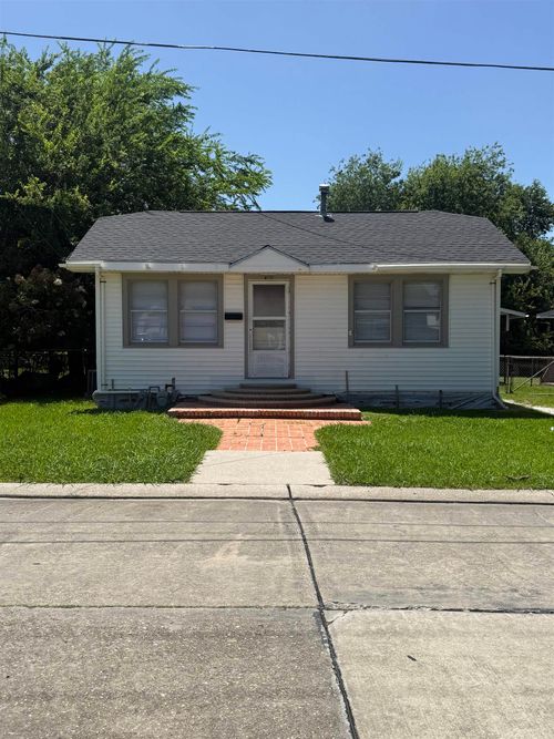 309 Garnet St, Houma, LA, 70364-3413 | Card Image