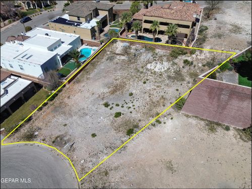 375 Pleasant View Ct, El Paso, TX, 79912-6429 | Card Image