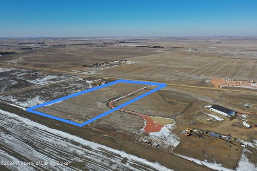 12936 30th St Sw, Belfield, ND, 58622-9308 | Card Image