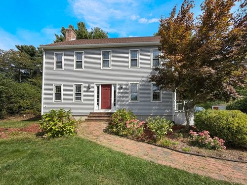 387 South St, Plainville, MA, 02762-1128 | Card Image