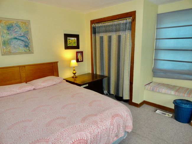 409 N Main St, Home with 5 bedrooms, 2 bathrooms and null parking in Winsted CT | Image 10