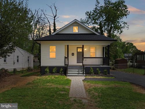 505 Greenwood Ave, Maple Shade, NJ, 08052-1111 | Card Image