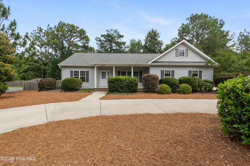 1350 Monticello Dr, Pinehurst, NC, 28374-8713 | Card Image