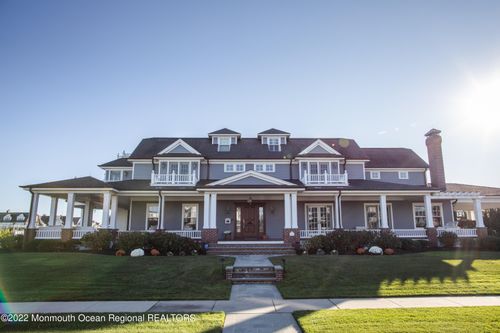 15 Madison Ave, Spring Lake, NJ, 07762-1409 | Card Image