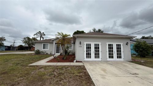 6100 Hoffman St, NORTH PORT, FL, 34287-2132 | Card Image