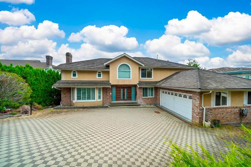 {{alt}} | Card Image