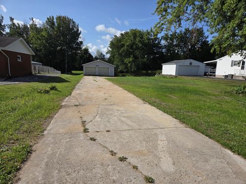 420 E Church Street, Mishicot, WI, 54228 | Card Image