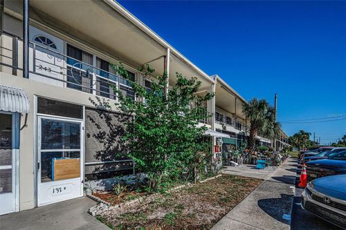 243-4051 58th St N, Kenneth City, FL, 33709-6013 | Card Image