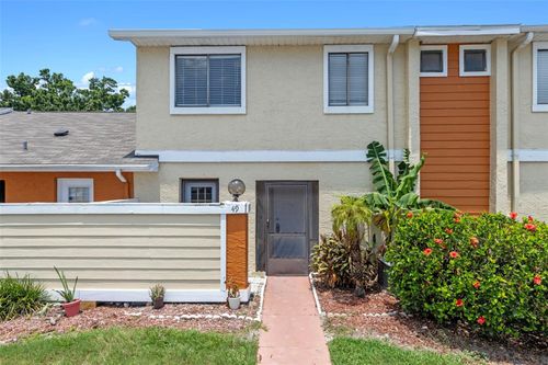 49 Silver Park Cir, KISSIMMEE, FL, 34743-9410 | Card Image