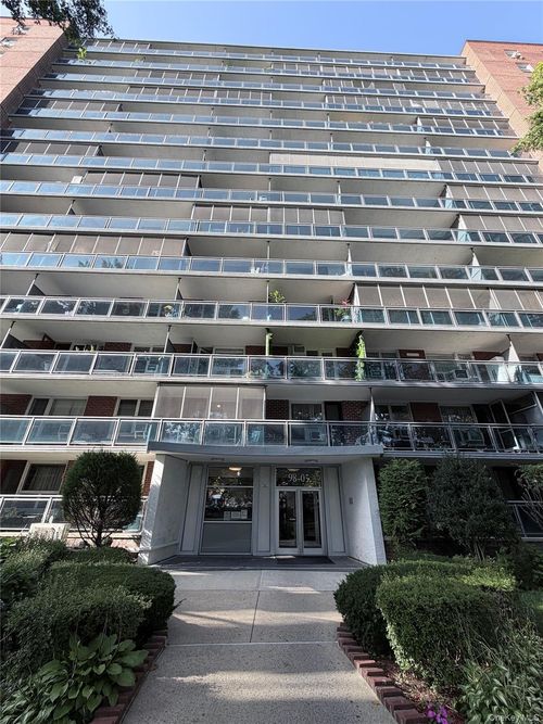 12k-98-05 63rd Rd, Rego Park, NY, 11374-1723 | Card Image
