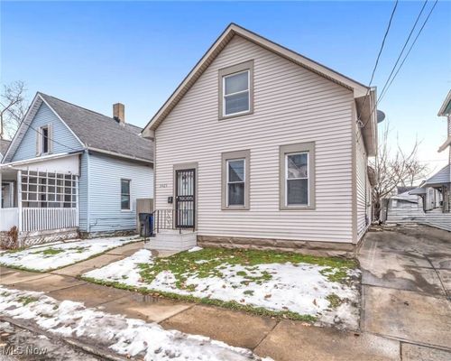 3425 Sackett Ave, Cleveland, OH, 44109-2019 | Card Image