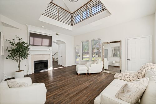 2600 Dunbar Dr, McKinney, TX, 75072-9130 | Card Image