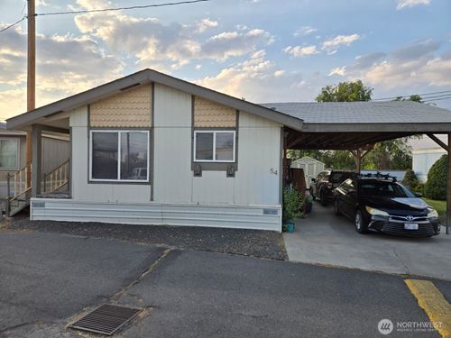54-936 S Division Street, Moses Lake, WA, 98837 | Card Image