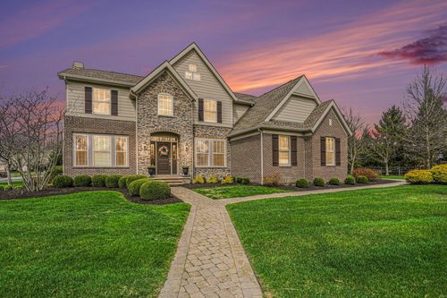 9280 Mcclellan Dr, New Albany, OH, 43054-7122 | Card Image