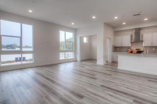 427 6th St, West Sacramento, CA, 95605 | Card Image