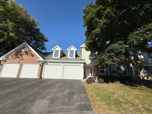 apt-d-1404 Apricot Ct, Mount Prospect, IL, 60056-6323 | Card Image