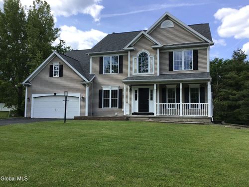 10 Reynolds Ct, Delmar, NY, 12054-6718 | Card Image