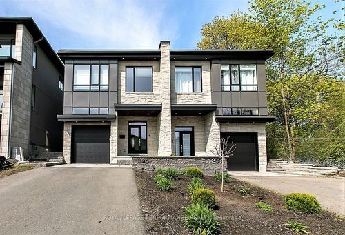 240 Atlantis Ave, Ottawa, ON, K2A1X8 | Card Image