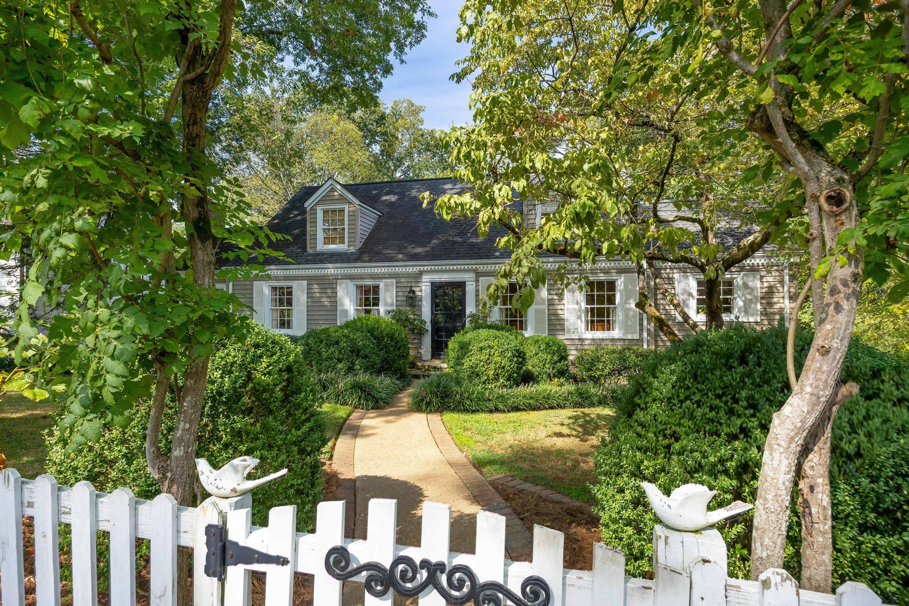 Auburndale Ave, Chattanooga, TN 37405