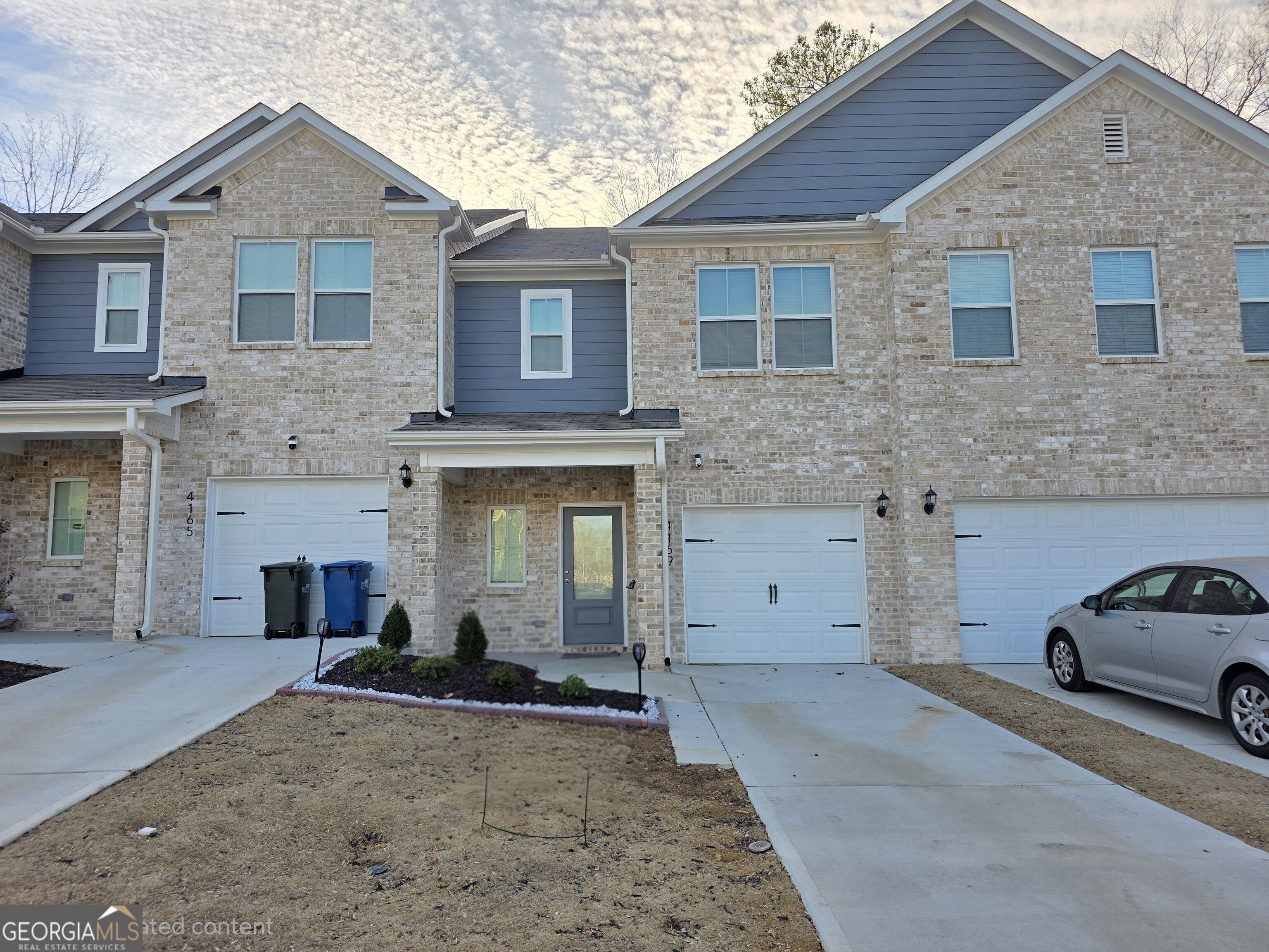 Residential Lease in Oakwood