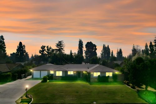 1765 W Barstow Avenue, Fresno, CA, 93711 | Card Image