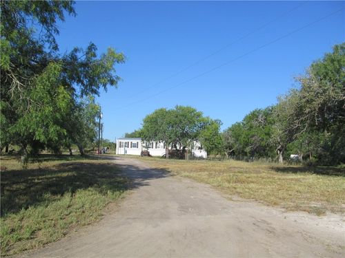 316 County Road 175, Sandia, TX, 78383-4082 | Card Image