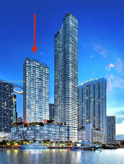 312-77 Se 5th St, Miami, FL, 33131-3108 | Card Image