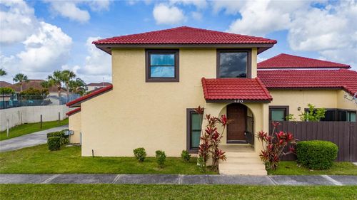 430 Hunter Cir, KISSIMMEE, FL, 34758-3327 | Card Image
