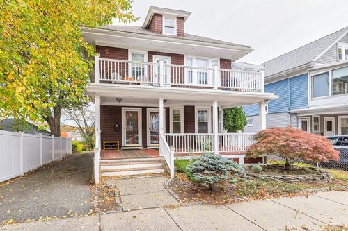 10-10 Plymouth St, Arlington, MA, 02476-6222 | Card Image