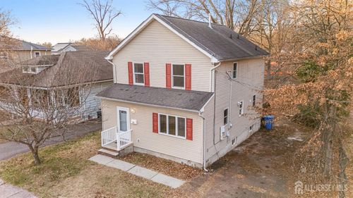 945 Lincoln Blvd, Middlesex, NJ, 08846-2514 | Card Image