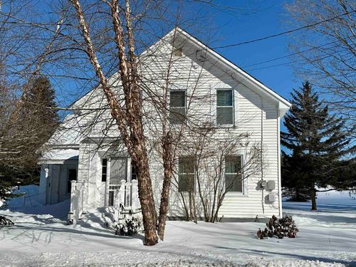 123 Vt Route 155, East Wallingford, VT, 05742-9741 | Card Image