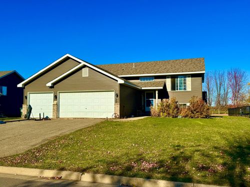 522 Elm St Ne, Lonsdale, MN, 55046-3432 | Card Image