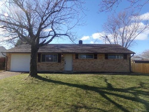6185 Farmborough Dr, Huber Heights, OH, 45424-3863 | Card Image