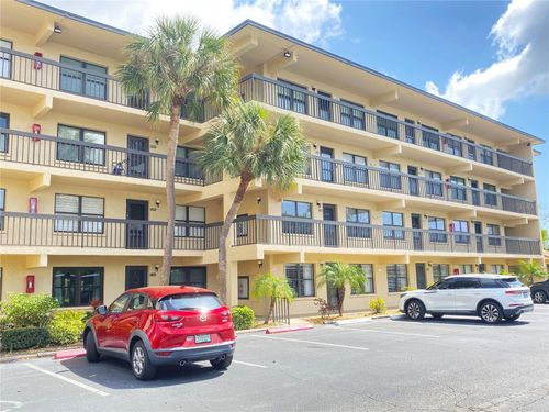 f109-635 30th Avenue W, BRADENTON, FL, 34205 | Card Image