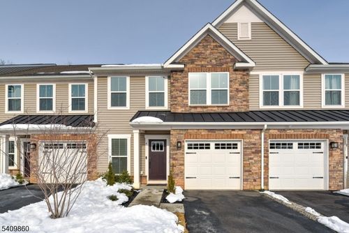 4-4 Owen Ct, Somerset, NJ, 08873-1571 | Card Image
