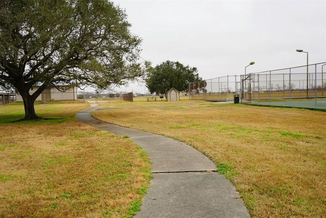 808 Chuckwagon Trl, Home with 0 bedrooms, 0 bathrooms and null parking in Angleton TX | Image 4