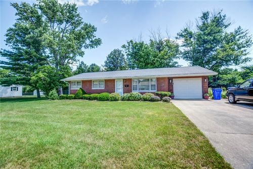 1844 S Eastgate Dr, Decatur, IL, 62521-3906 | Card Image