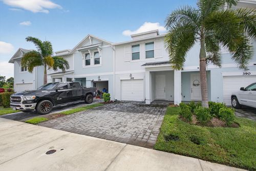 392 Se Sea Hunt Way, Stuart, FL, 34994-3602 | Card Image