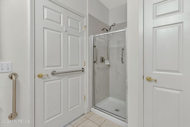 APT-128 - 540 Cranbury Rd, Home with 2 bedrooms, 1 bathrooms and null parking in East Brunswick NJ | Image 17