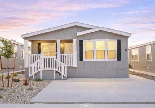 38-8086 Mission Blvd, Jurupa Valley, CA, 92509-4611 | Card Image